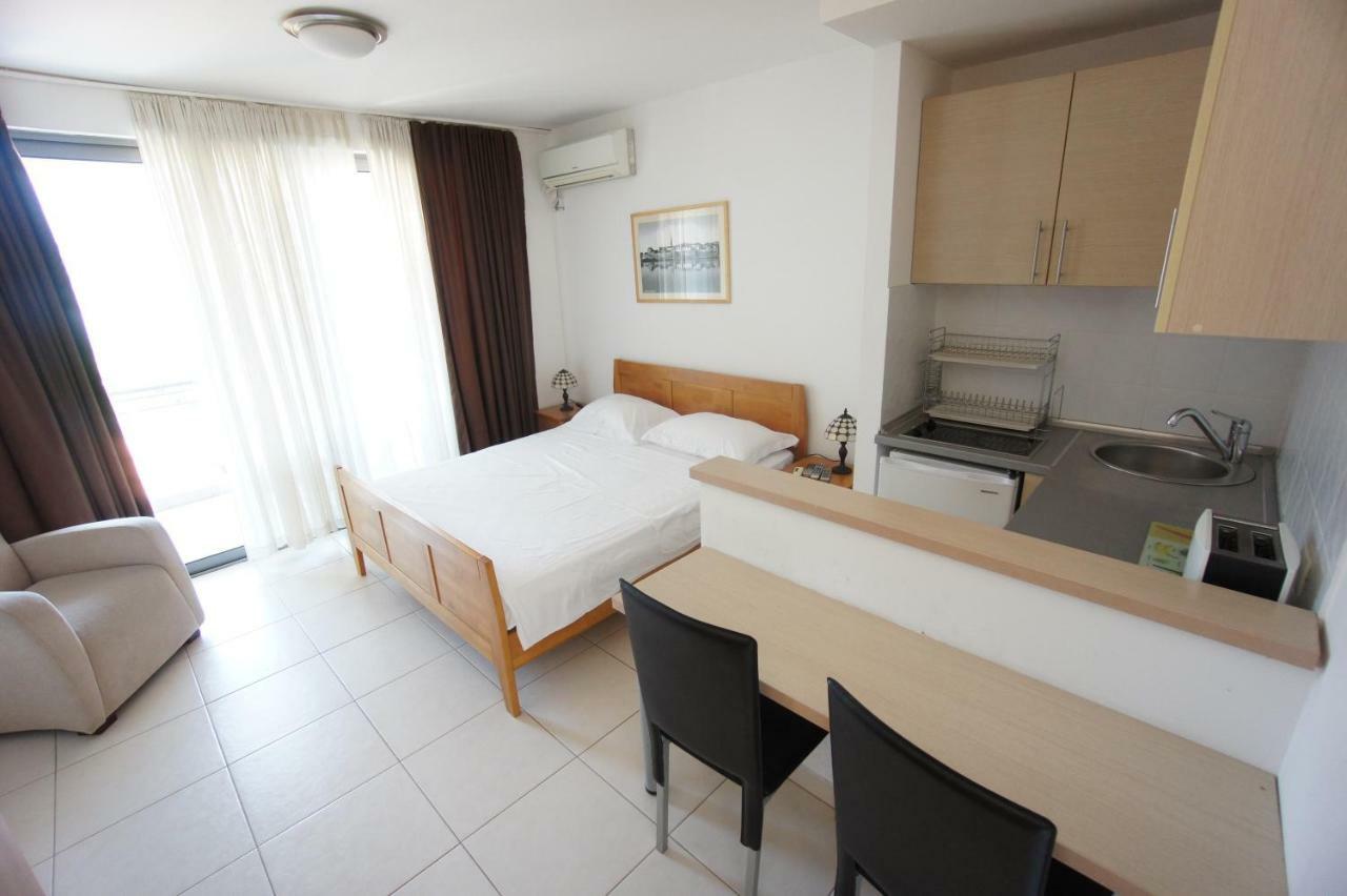 בודווה Apartments Becici Sunset מראה חיצוני תמונה