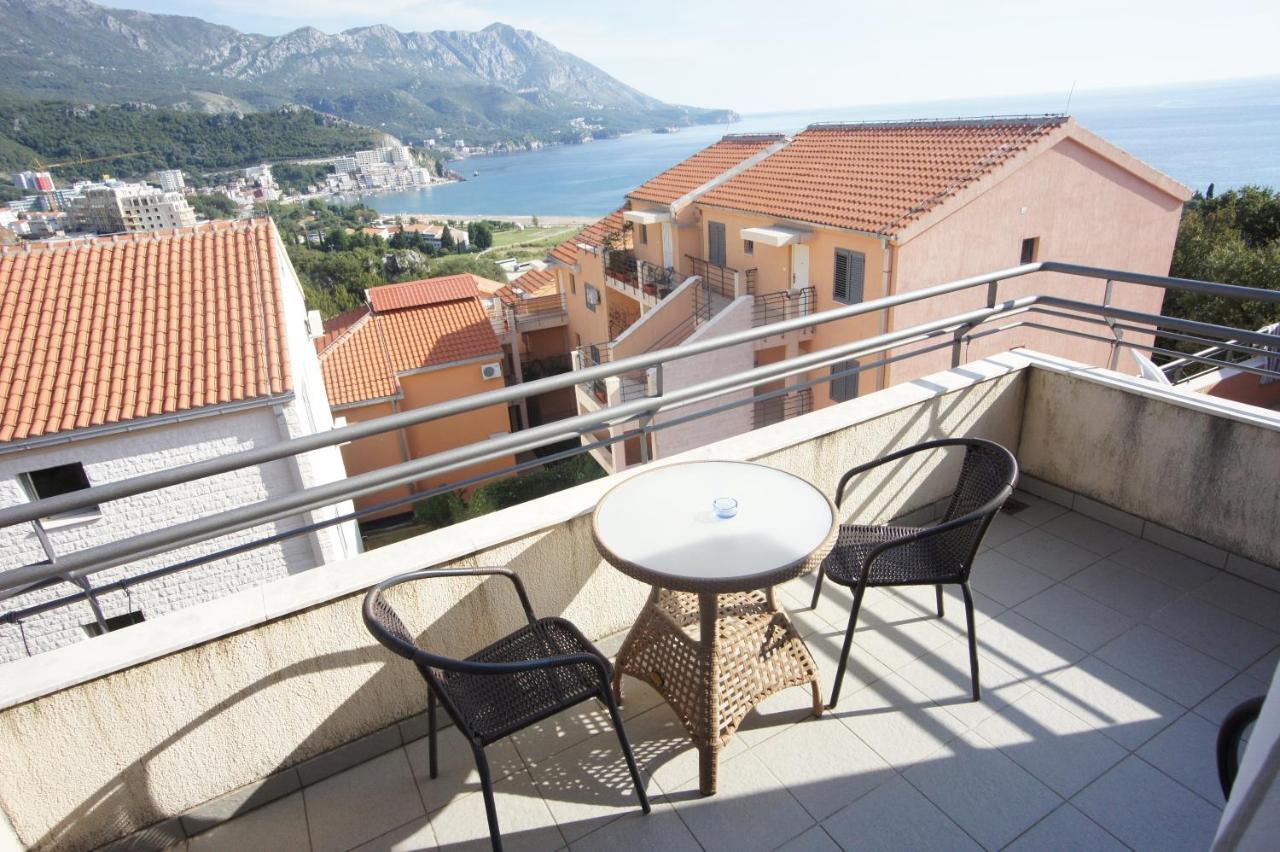 בודווה Apartments Becici Sunset מראה חיצוני תמונה