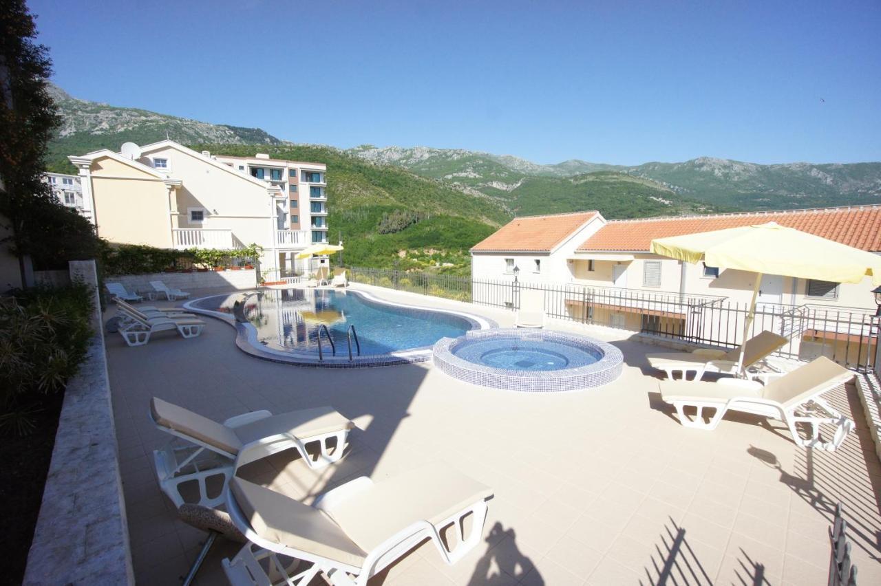 בודווה Apartments Becici Sunset מראה חיצוני תמונה