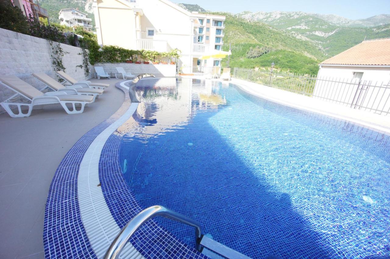 בודווה Apartments Becici Sunset מראה חיצוני תמונה